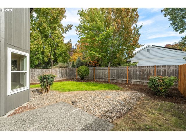 2412 Sw 214TH Pl, Beaverton, OR 97003