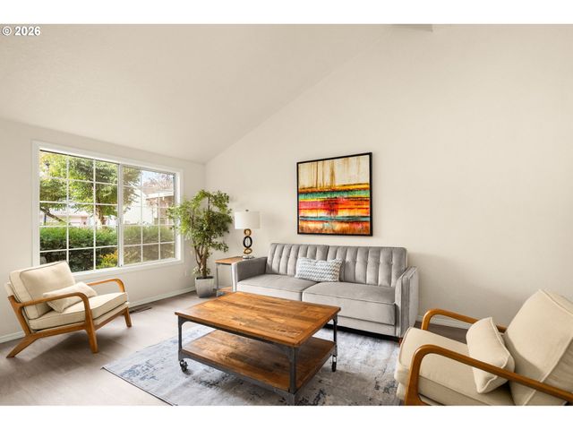 2412 Sw 214TH Pl, Beaverton, OR 97003