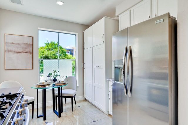 142 Pacchetti Way, Mountain View, CA 94040