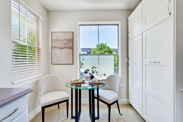 142 Pacchetti Way, Mountain View, CA 94040
