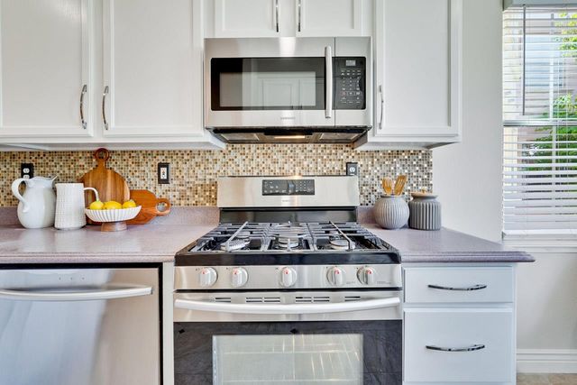 142 Pacchetti Way, Mountain View, CA 94040