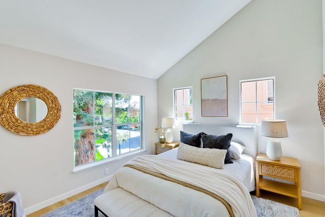 142 Pacchetti Way, Mountain View, CA 94040