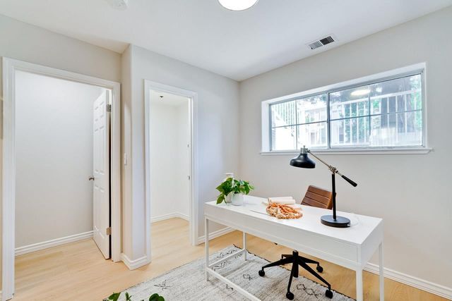 142 Pacchetti Way, Mountain View, CA 94040