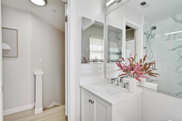 142 Pacchetti Way, Mountain View, CA 94040
