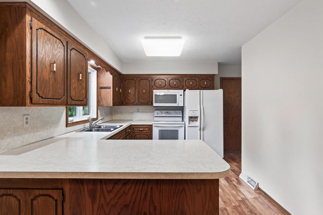 17181 Panama Avenue, Prior Lake, MN 55372