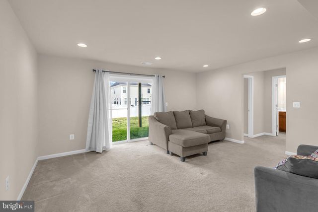 1017 CORIANDER LN, Stafford, VA 22554