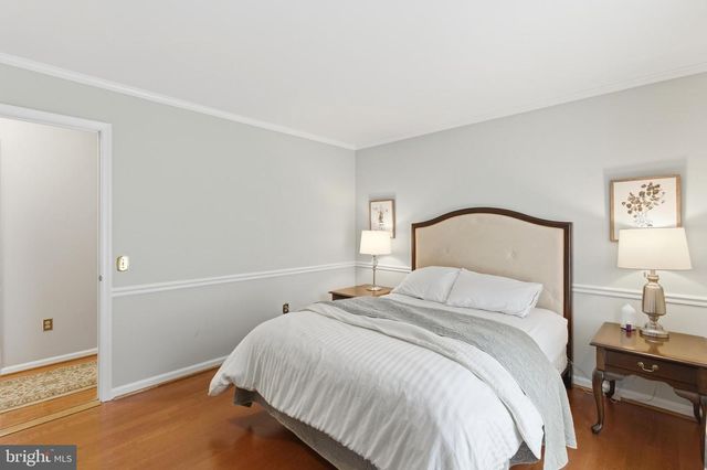 19201 FOREST BROOK RD, Germantown, MD 20874