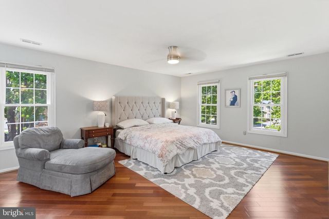 19201 FOREST BROOK RD, Germantown, MD 20874