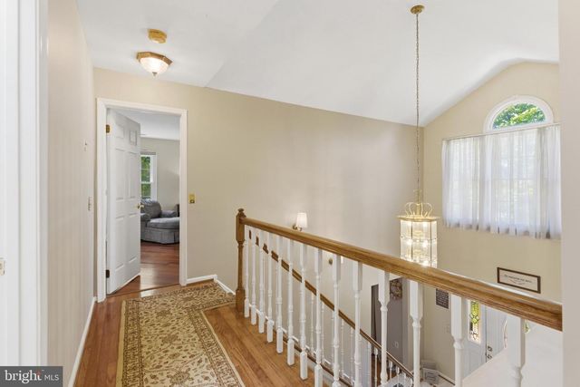 19201 FOREST BROOK RD, Germantown, MD 20874