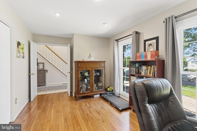 19201 FOREST BROOK RD, Germantown, MD 20874