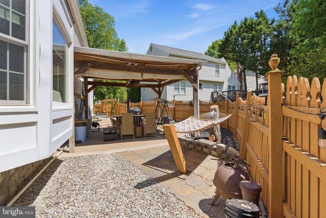 19201 FOREST BROOK RD, Germantown, MD 20874