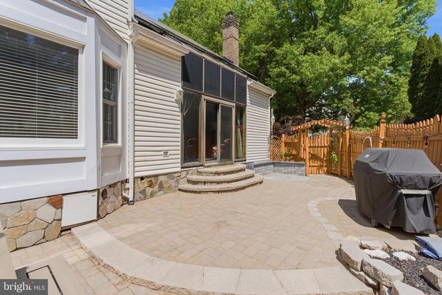 19201 FOREST BROOK RD, Germantown, MD 20874
