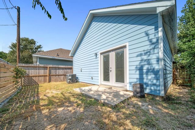16961 W Hammon, Montgomery, TX 77316