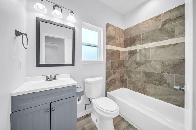 16961 W Hammon, Montgomery, TX 77316