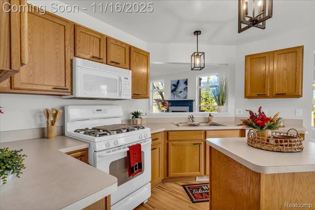 23330 Tumbleweed Lane, Brownstown Charter Township, MI 48183