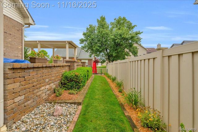 23330 Tumbleweed Lane, Brownstown Charter Township, MI 48183