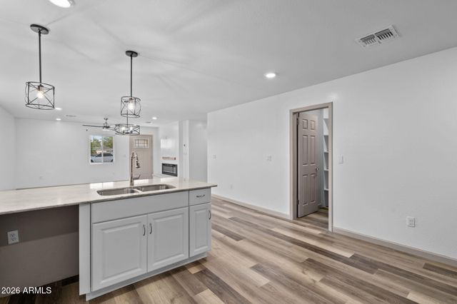 31843 N POPLAR Street, Wittmann, AZ 85361