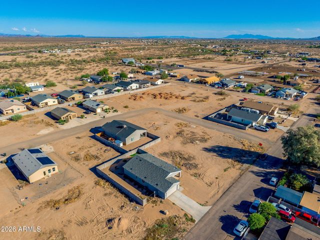 31843 N POPLAR Street, Wittmann, AZ 85361