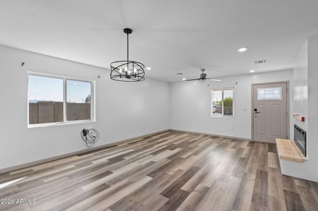 31843 N POPLAR Street, Wittmann, AZ 85361