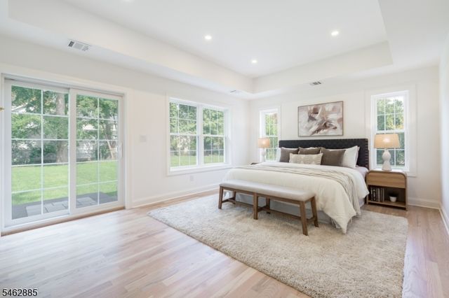 73 Highland Ave, Maplewood Twp., NJ 07040