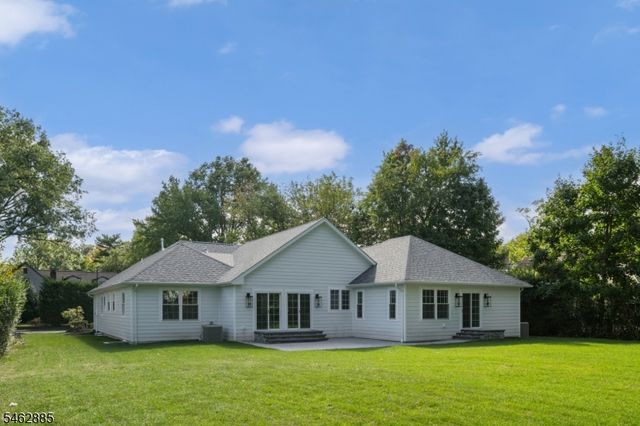 73 Highland Ave, Maplewood Twp., NJ 07040