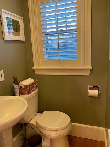 35 Wellesley Street, Weston, MA 02493