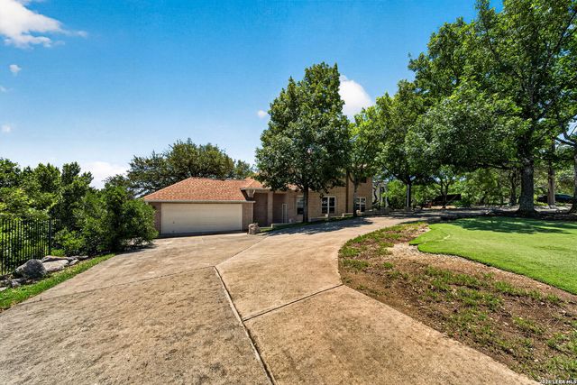 25819 WHATA VW, San Antonio, TX 78260