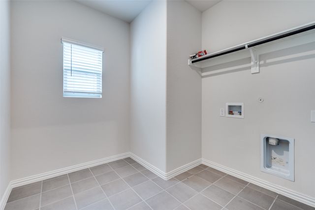 3308 Kingsdown Drive, Denton, TX 76207