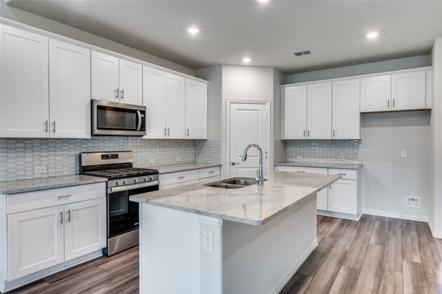 3308 Kingsdown Drive, Denton, TX 76207