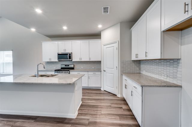 3308 Kingsdown Drive, Denton, TX 76207