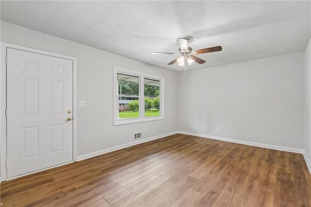 103 Marty Lane, Dallas, GA 30132