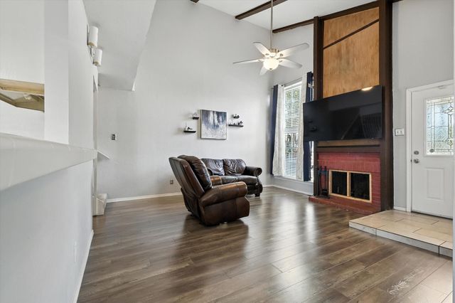 2621 Via Cordova, Carrollton, TX 75006