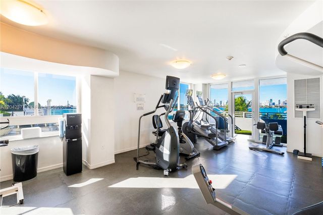 1330 W Ave 610 610, Miami Beach, FL 33139