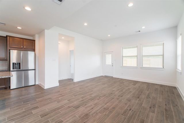 17723 Tree Of Heaven, Conroe, TX 77385