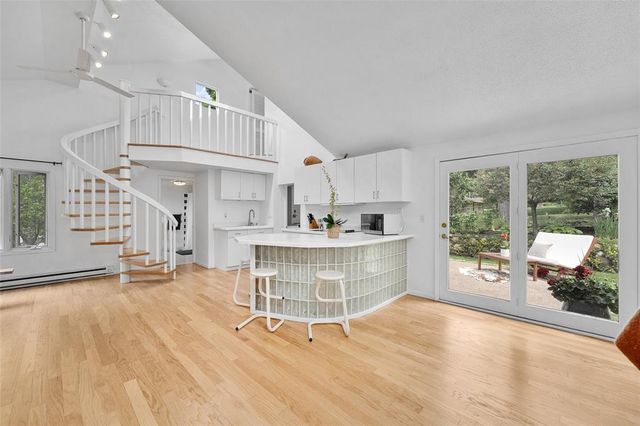 1707 South Street, Eau Claire, WI 54701