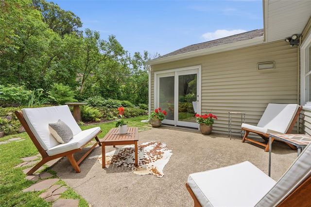 1707 South Street, Eau Claire, WI 54701