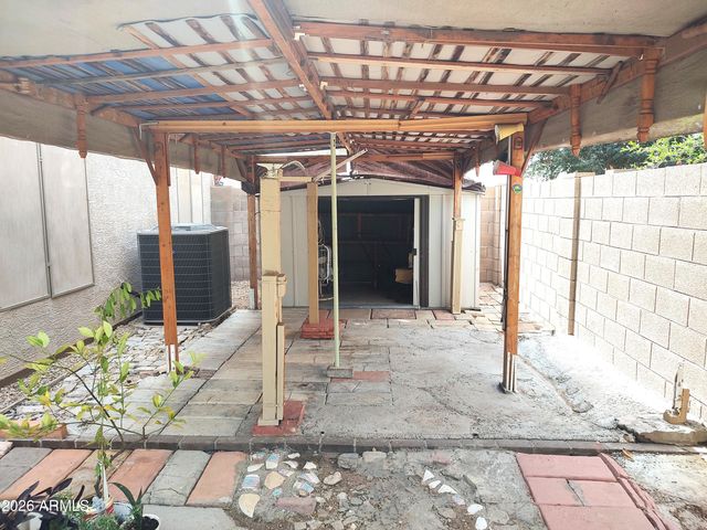 6510 W CHISUM Trail, Phoenix, AZ 85083