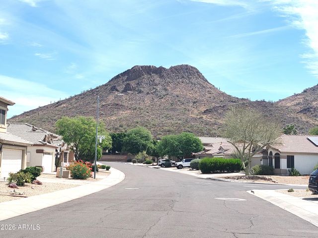 6510 W CHISUM Trail, Phoenix, AZ 85083