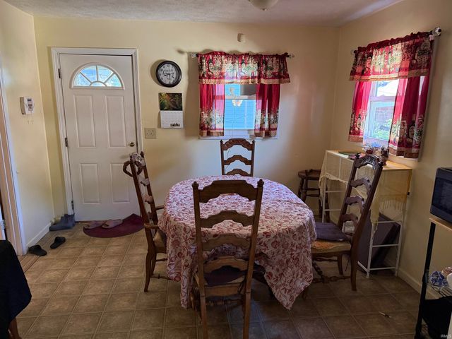 222 E Fairview Avenue, South Bend, IN 46614