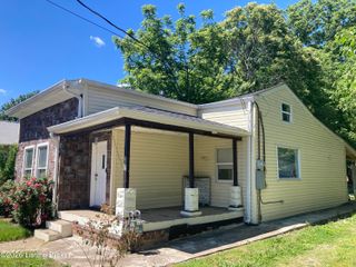 2323 Portland Ave, Louisville, KY 40212