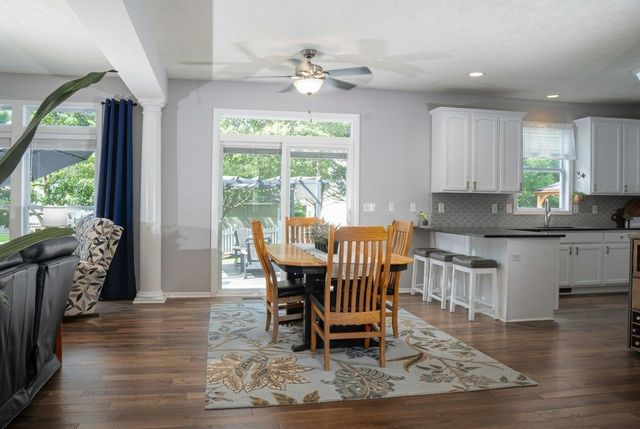 9861 Chambray Street, Portage City, MI 49002