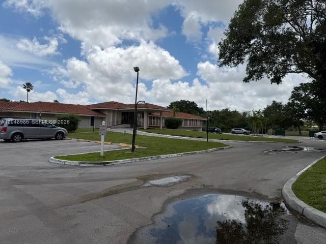 4174 Inverrary Dr 605, Lauderhill, FL 33319
