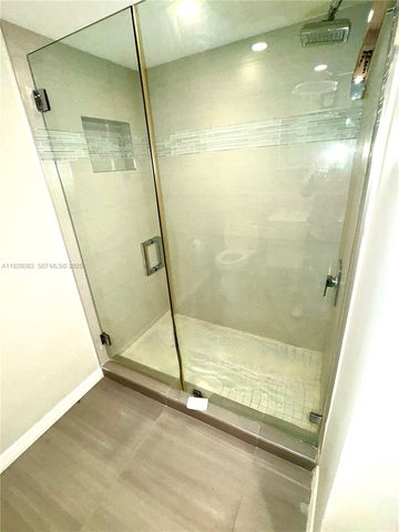 600 NE 36th St 720, Miami, FL 33137