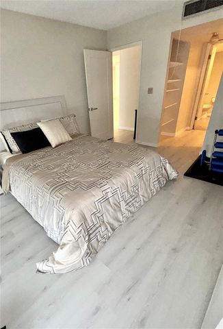 600 NE 36th St 720, Miami, FL 33137