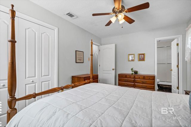 4253 S Woodcliff Drive, Mobile, AL 36693