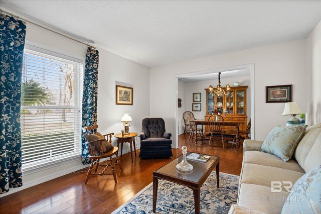 4253 S Woodcliff Drive, Mobile, AL 36693