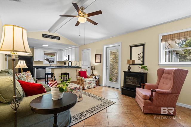 4253 S Woodcliff Drive, Mobile, AL 36693