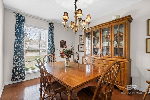 4253 S Woodcliff Drive, Mobile, AL 36693