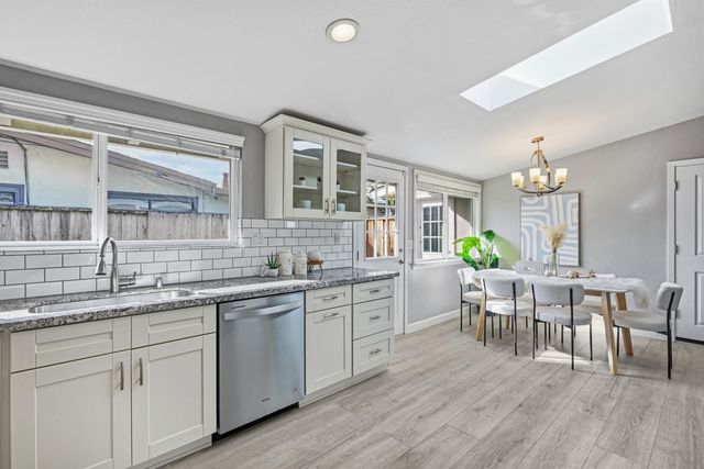 984 Fairwood, Sunnyvale, CA 94089