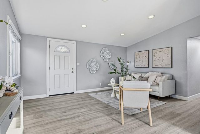 984 Fairwood, Sunnyvale, CA 94089